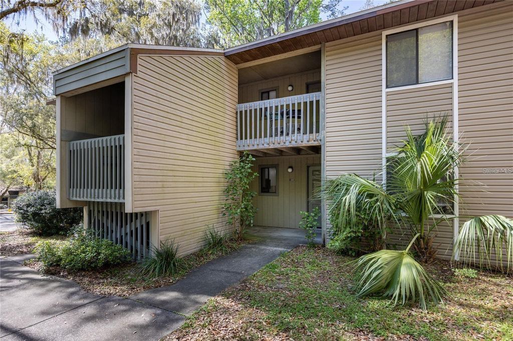 127 SE 16TH AVENUE S-105, Gainesville, FL 32601
