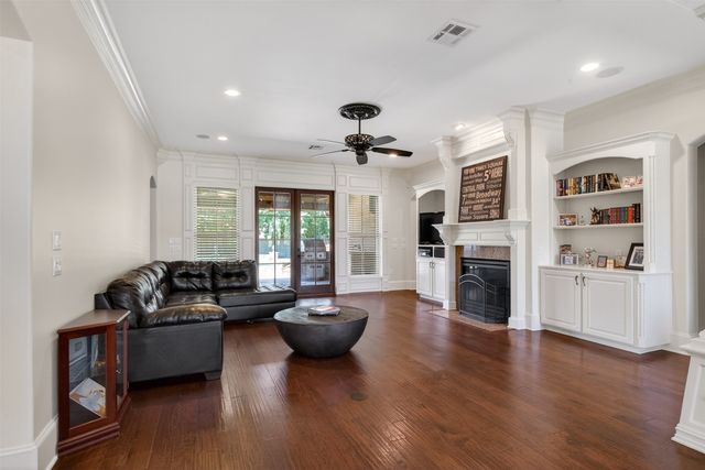 11010 Helens Way, Shreveport, LA 71106