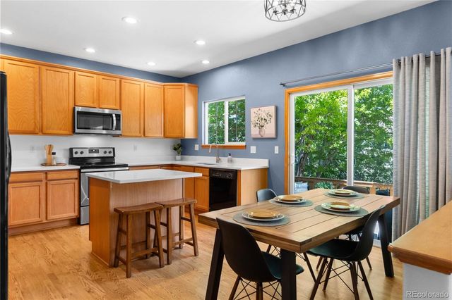 4820 S Kirk Way, Aurora, CO 80015