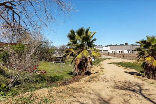 31642 Avenue E East, Yucaipa, CA 92399