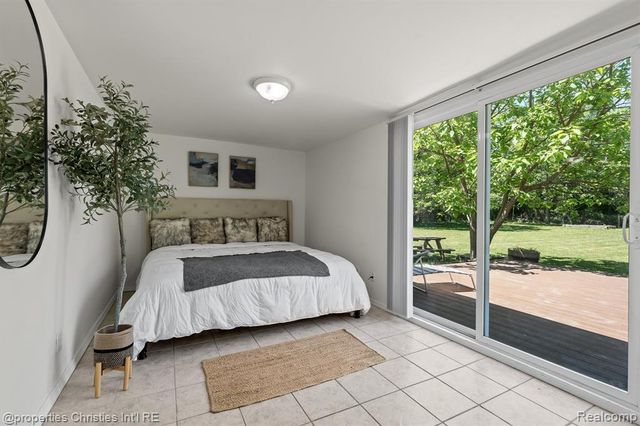 23456 Lee Baker Drive, Southfield, MI 48075