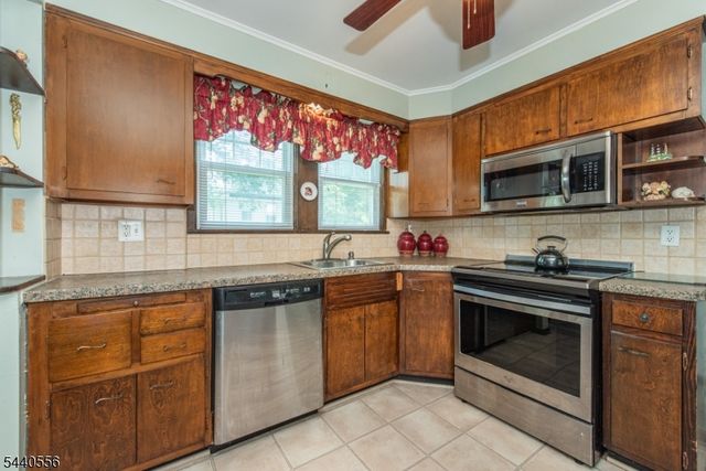 178 Lake Ave, Boonton Town, NJ 07005