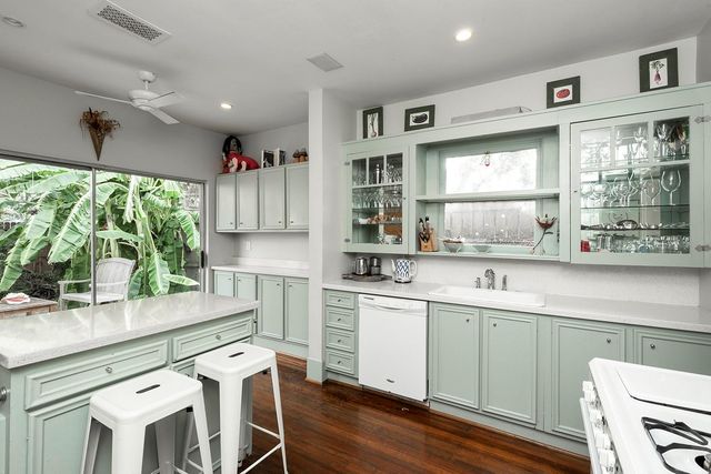 1209 Bomar Street, Houston, TX 77006