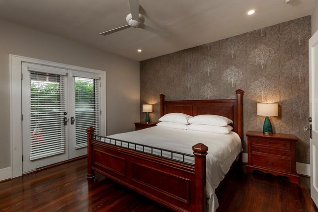 1209 Bomar Street, Houston, TX 77006