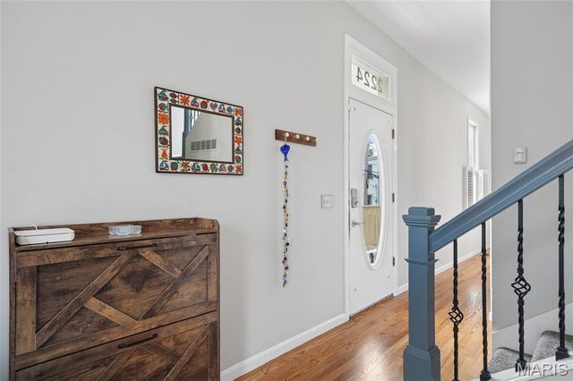 2224 Hickory Street, St Louis, MO 63104