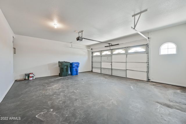 1525 W Saint Kateri Drive, Phoenix, AZ 85041