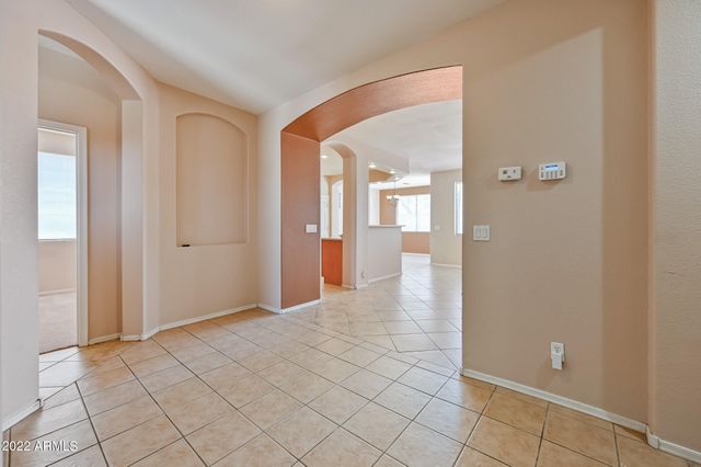 1525 W Saint Kateri Drive, Phoenix, AZ 85041