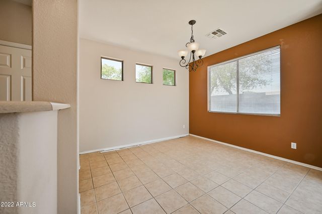 1525 W Saint Kateri Drive, Phoenix, AZ 85041