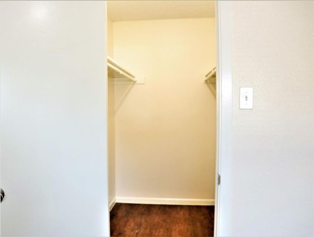 1214 Leander RD B, Georgetown, TX 78628