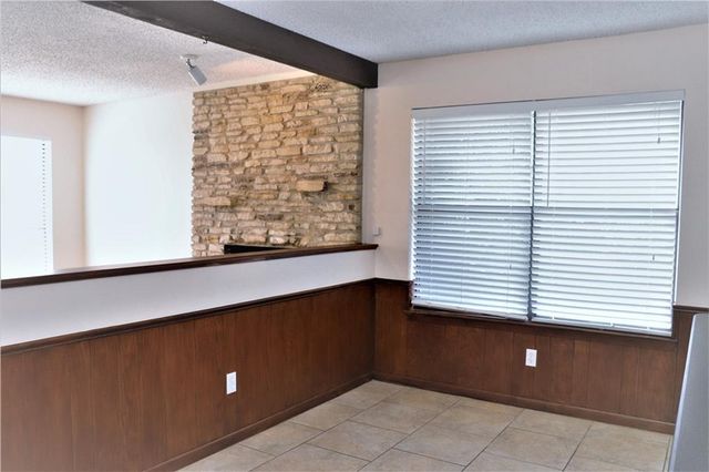 1214 Leander RD B, Georgetown, TX 78628