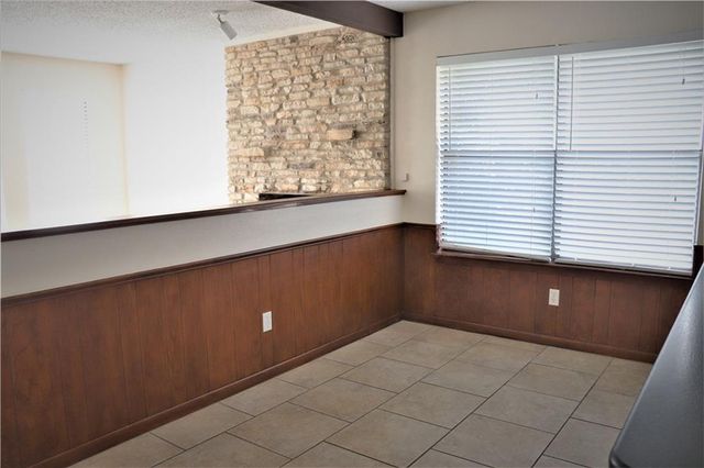 1214 Leander RD B, Georgetown, TX 78628