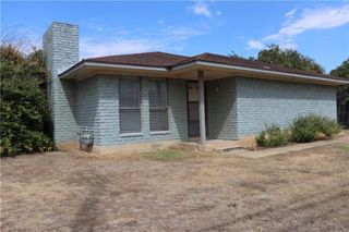 1214 Leander RD B, Georgetown, TX 78628