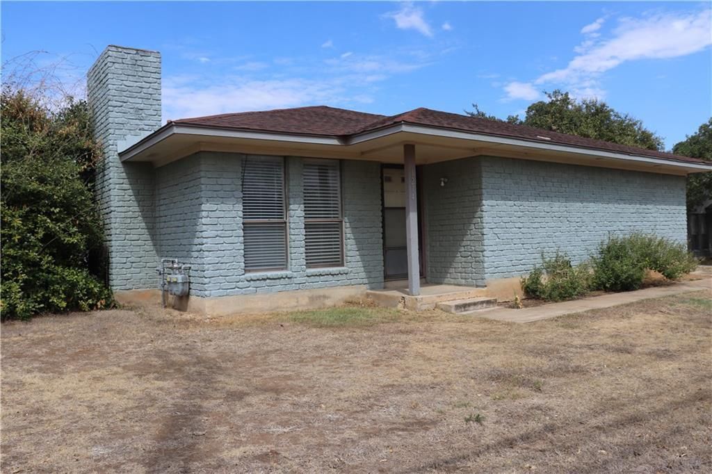 1214 Leander RD B, Georgetown, TX 78628