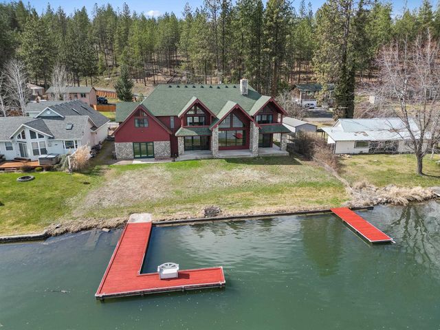23612 N Westlake Dr, Nine Mile Falls, WA 99026