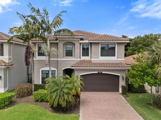 13739 Moss Agate Avenue, Delray Beach, FL 33446