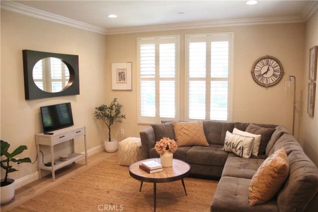 57 Silverado, Irvine, CA 92618