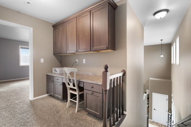 38 Harmony Blvd, Surrey, ND 58785