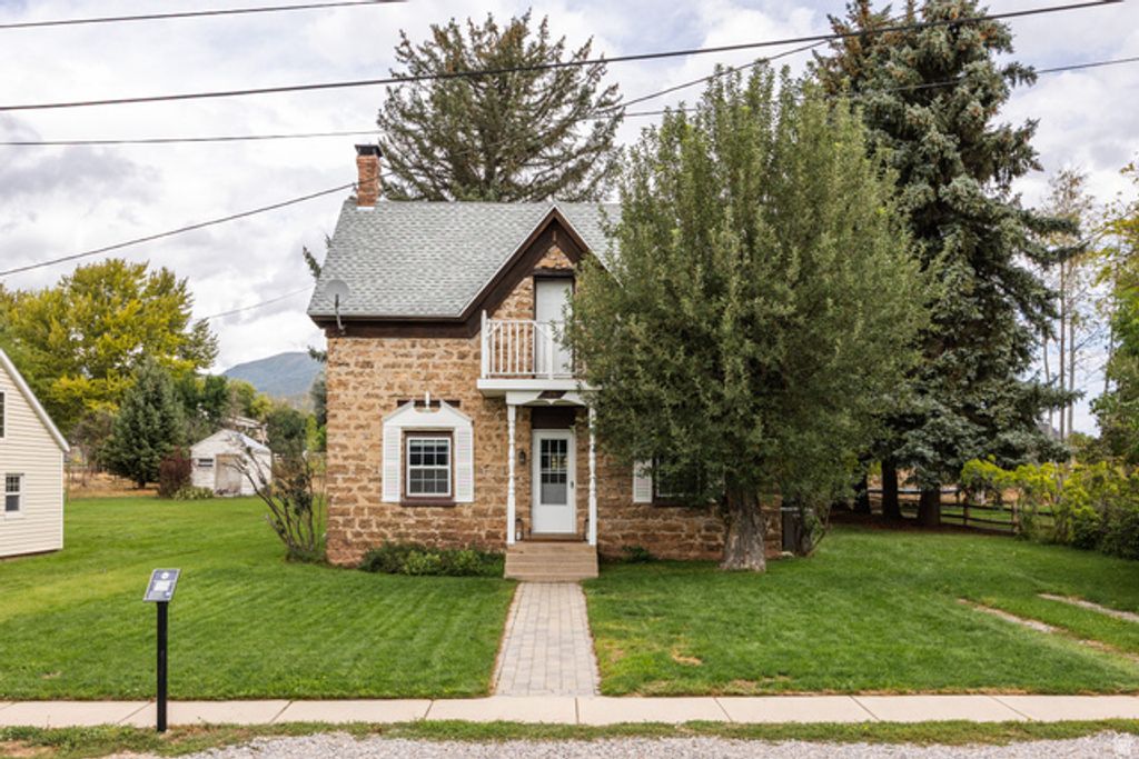 75 E 100 N, Midway, UT 84049 — exterior