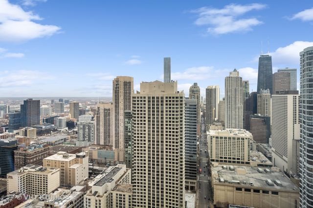 401 N Wabash Avenue 30E, Chicago, IL 60611