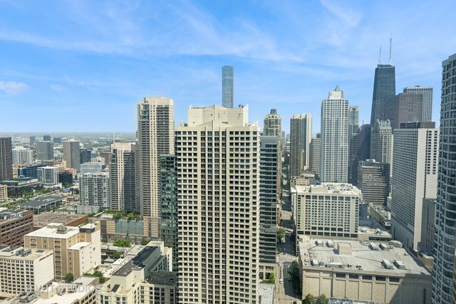 401 N Wabash Avenue 30E, Chicago, IL 60611