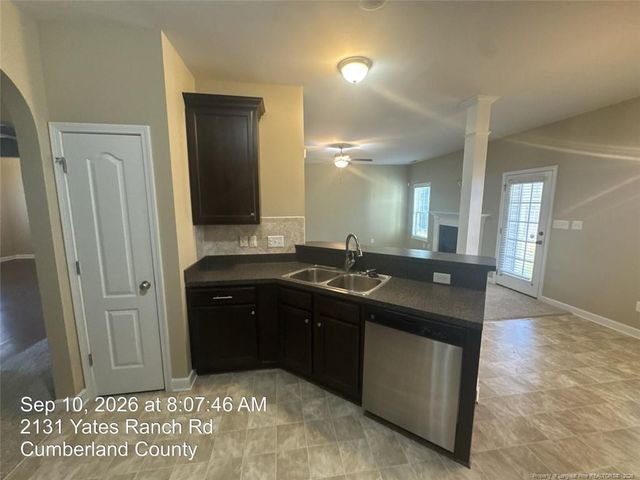 2131 Yates Ranch Road, Hope Mills, NC 28348