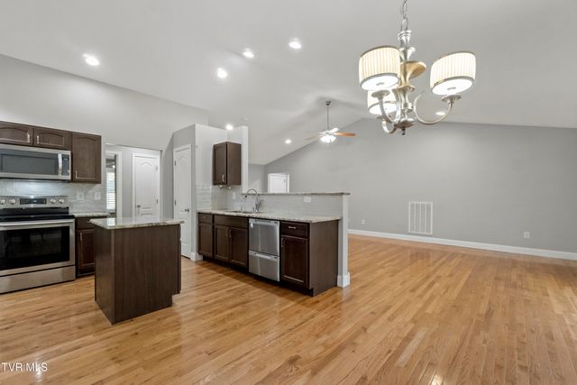 12 Grace Drive, Greeneville, TN 37745