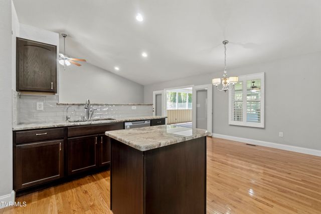 12 Grace Drive, Greeneville, TN 37745