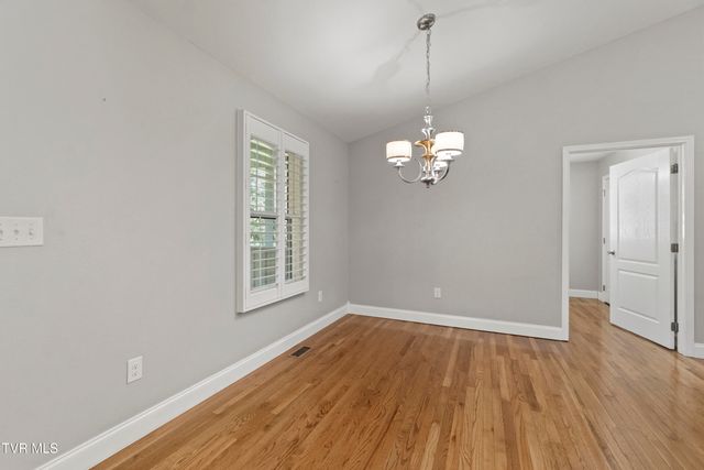 12 Grace Drive, Greeneville, TN 37745