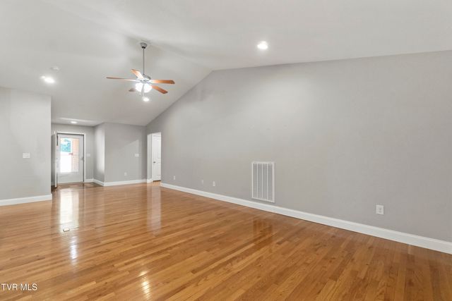 12 Grace Drive, Greeneville, TN 37745