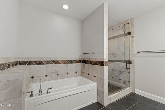 12 Grace Drive, Greeneville, TN 37745
