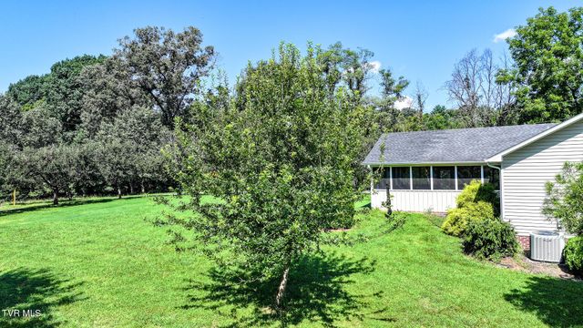 12 Grace Drive, Greeneville, TN 37745
