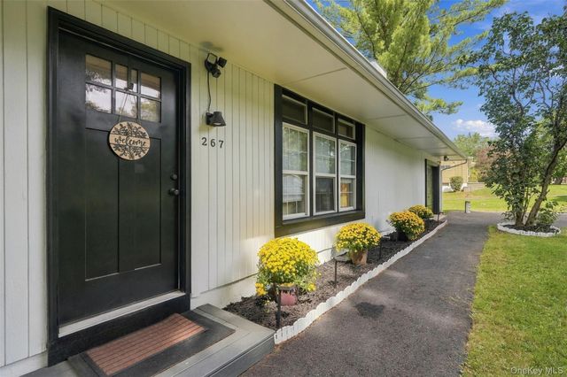 267 State Route 32 S, New Paltz, NY 12561