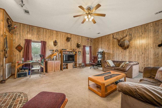 919 Park Street, Nashville, AR 71852