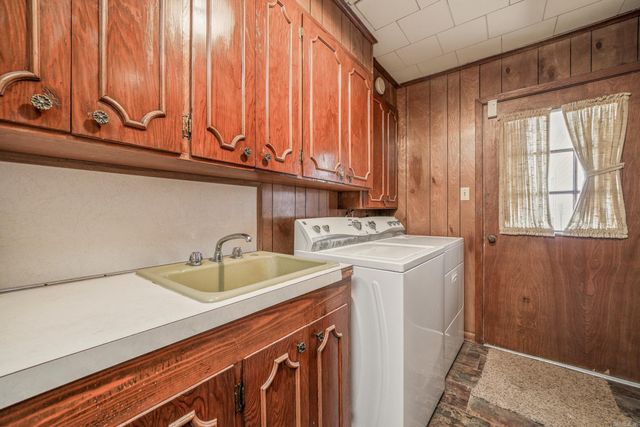 919 Park Street, Nashville, AR 71852