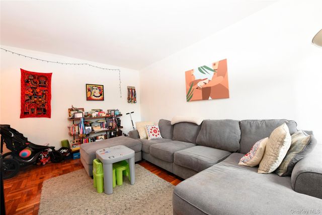 762 Brady Avenue 121, Bronx, NY 10462