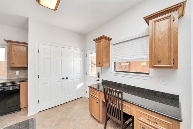 2113 Spinnaker Drive, League City, TX 77573