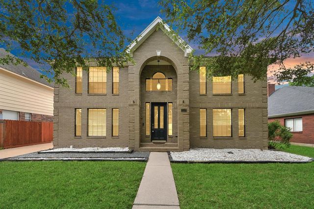 2113 Spinnaker Drive, League City, TX 77573