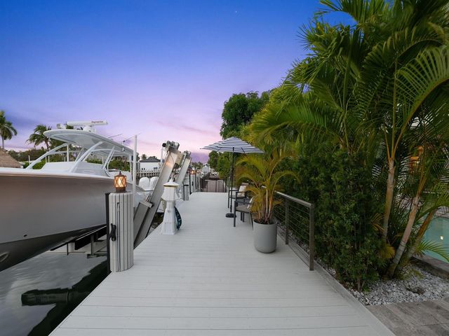 717 Solar Isle Drive, Fort Lauderdale, FL 33301
