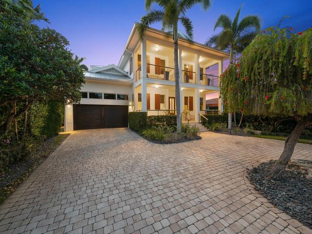 717 Solar Isle Drive, Fort Lauderdale, FL 33301
