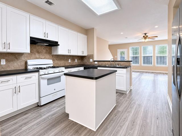 22523 Spring Crossing Drive, Spring, TX 77373