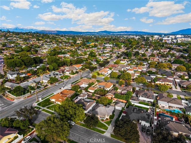 1112 Riedel Avenue, Fullerton, CA 92831