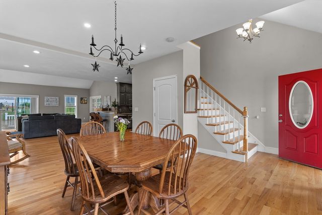 59 Tea Party Drive, Uxbridge, MA 01569