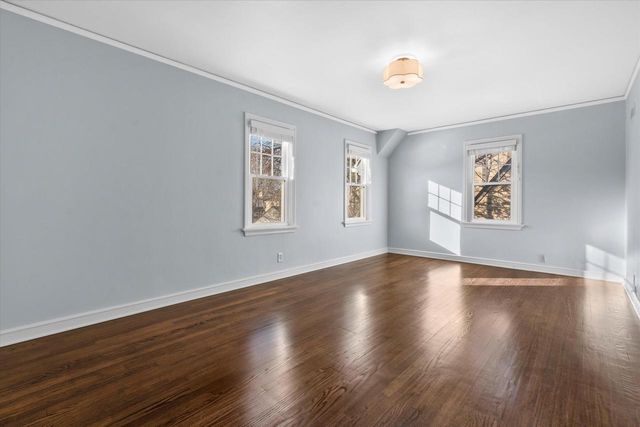 4517 N Ardmore AVENUE, Shorewood, WI 53211