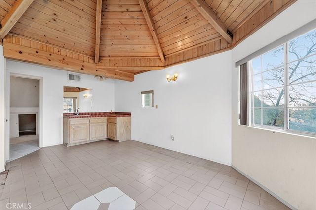 9440 Wentworth, Sunland, CA 91040