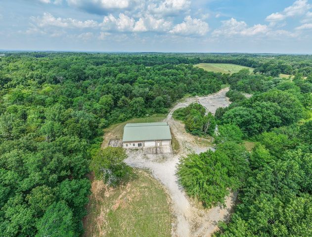 417 Haskins Chapel Rd, Lewisburg, TN 37091