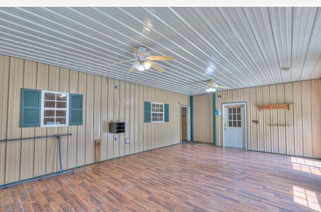 417 Haskins Chapel Rd, Lewisburg, TN 37091