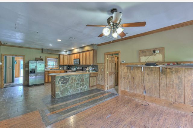 417 Haskins Chapel Rd, Lewisburg, TN 37091