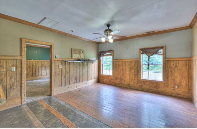 417 Haskins Chapel Rd, Lewisburg, TN 37091