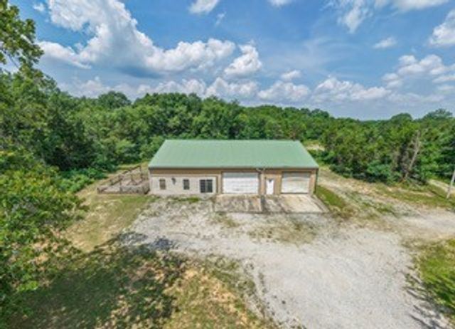 417 Haskins Chapel Rd, Lewisburg, TN 37091