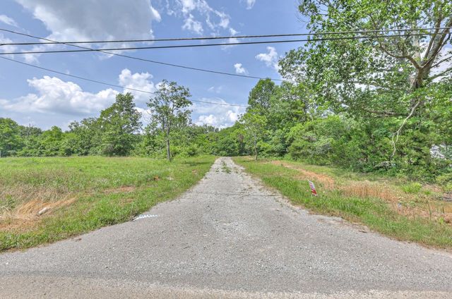 417 Haskins Chapel Rd, Lewisburg, TN 37091